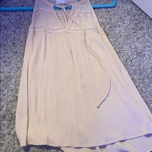 Women’s flows tank top.